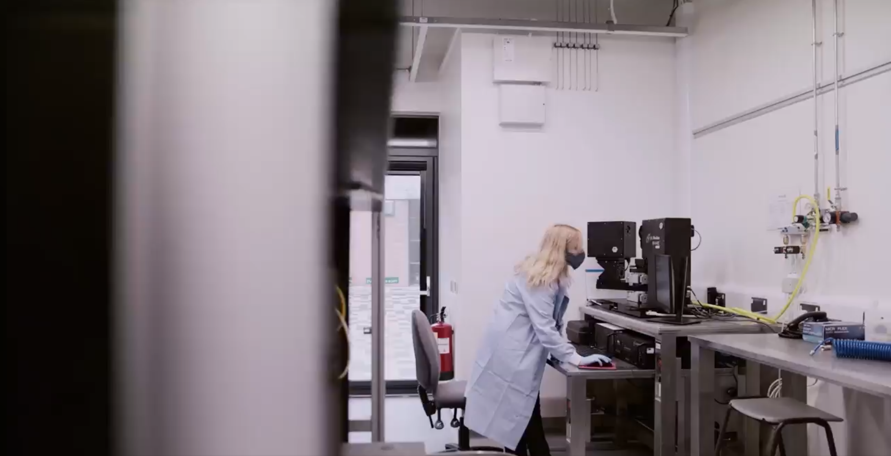 Woollam VASE Ellipsometer for Nanofabrication